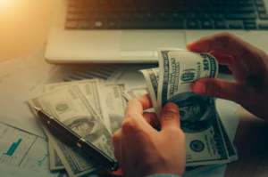 Achieve More In Your Career By Harnessing The Power Of Your Advantages & Your Disadvantages!